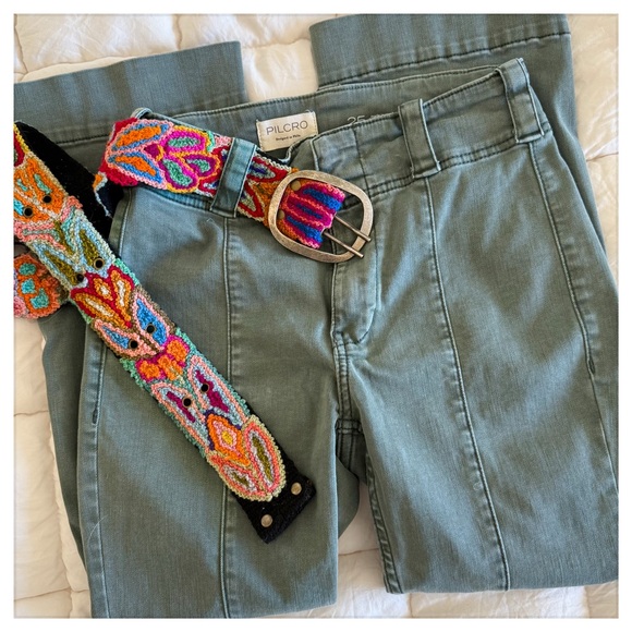 Pilcro Green Buttoned Pants - Picture 1 of 9